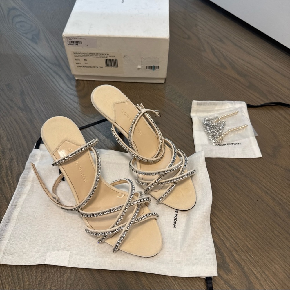 MAGDA BUTRYM Berlin Crystal-embellished Velvet
Sandals